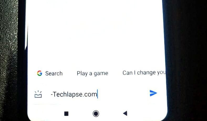 A bug causes Google Assistant to crash on different devices
