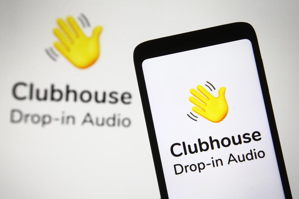 Clubhouse to allows users to share external links and monetize their work on the platform