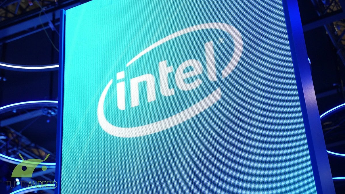 Intel is working on optical chips for more efficient AI