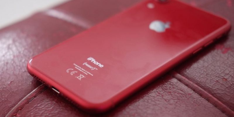 iPhone XR remains on top in US sales lead among the competitors