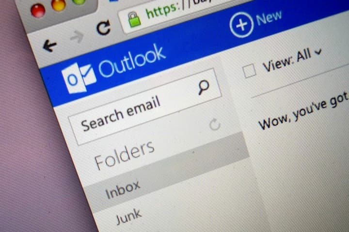 Microsoft begins integrating Google services into Outlook, including Gmail